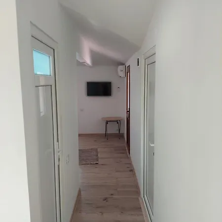 בית הארחה Casa Anne 3*